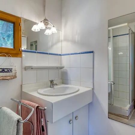 בית נופש Du Bas - A La Rouquette Saint-Privat (Herault)